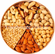 Дерев'яна горіхова коробка 700гр Дерев'яна горіхова коробка 700гр